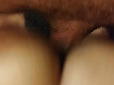 MMF-Dreier mit vollbusiger MILF und zwei Kerlen mit großen Schwänzen reife frauen gratis video