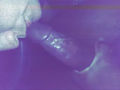 Die brünette Schätzchen Victoria June weiß, wie man einen reife geilefrauen fiesen Dong lutscht