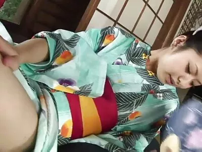 Brünette Hottie mit perfektem Arsch reife frauen free porn versucht einen Kuchen zu backen